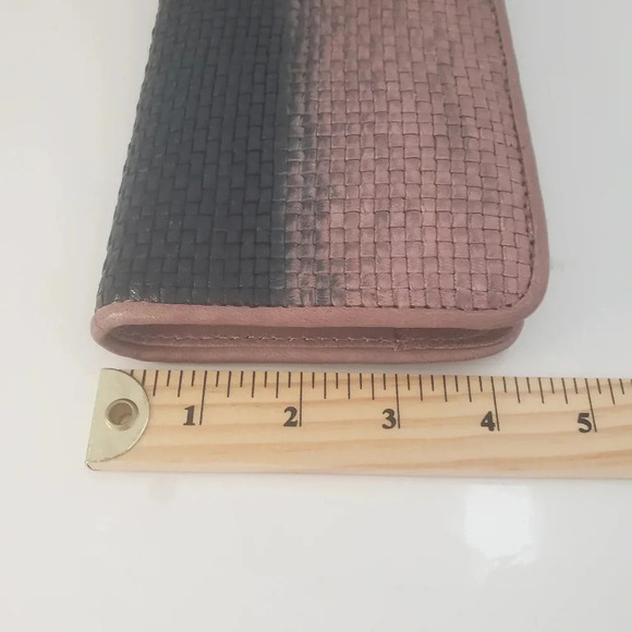 Marc Cain Black/Pink Woven All Around Zippered  Wallet. - Picture 6 of 6
